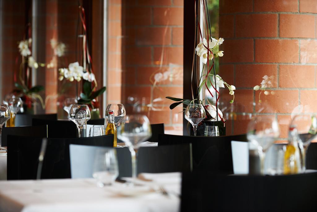 Parkhotel Wallberg Volketswil Bagian luar foto